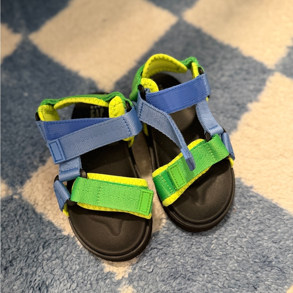 GAP baby Kids Strappy Sport Sandals in Blue & Green sz 7/8 C